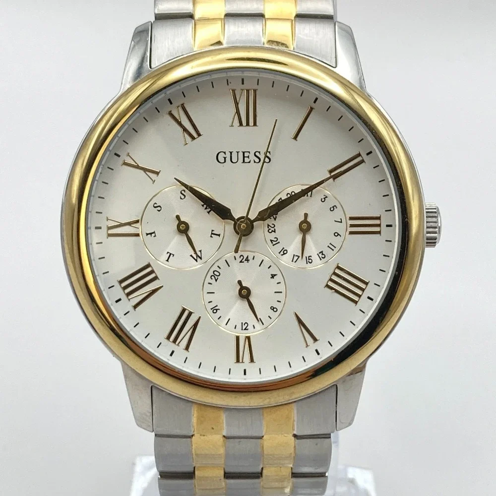 Guess Steel Mens Watch 39mm Silver Gold Two Tone Day Date WR 50M New Battery 7
